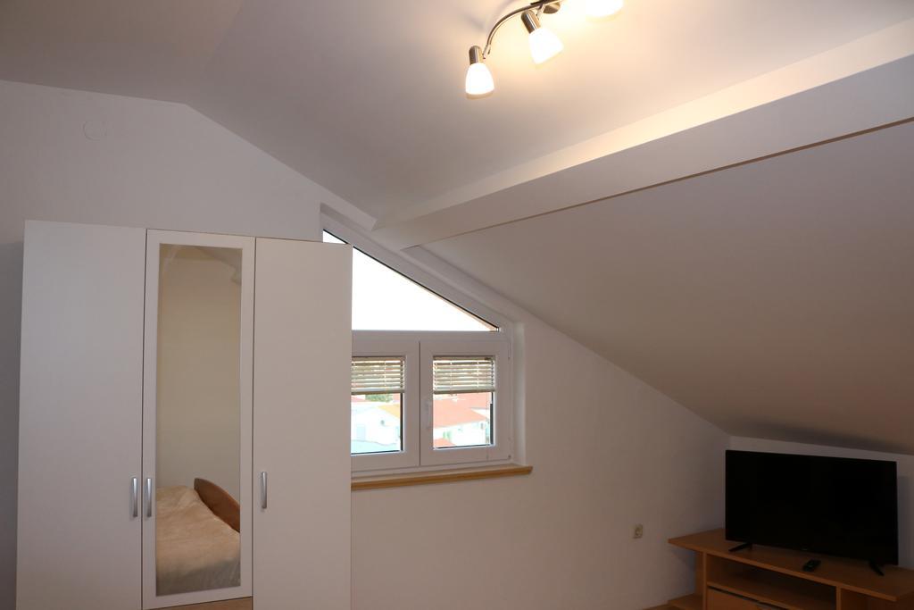 Apartment Toni Privlacka 32 ザダル エクステリア 写真